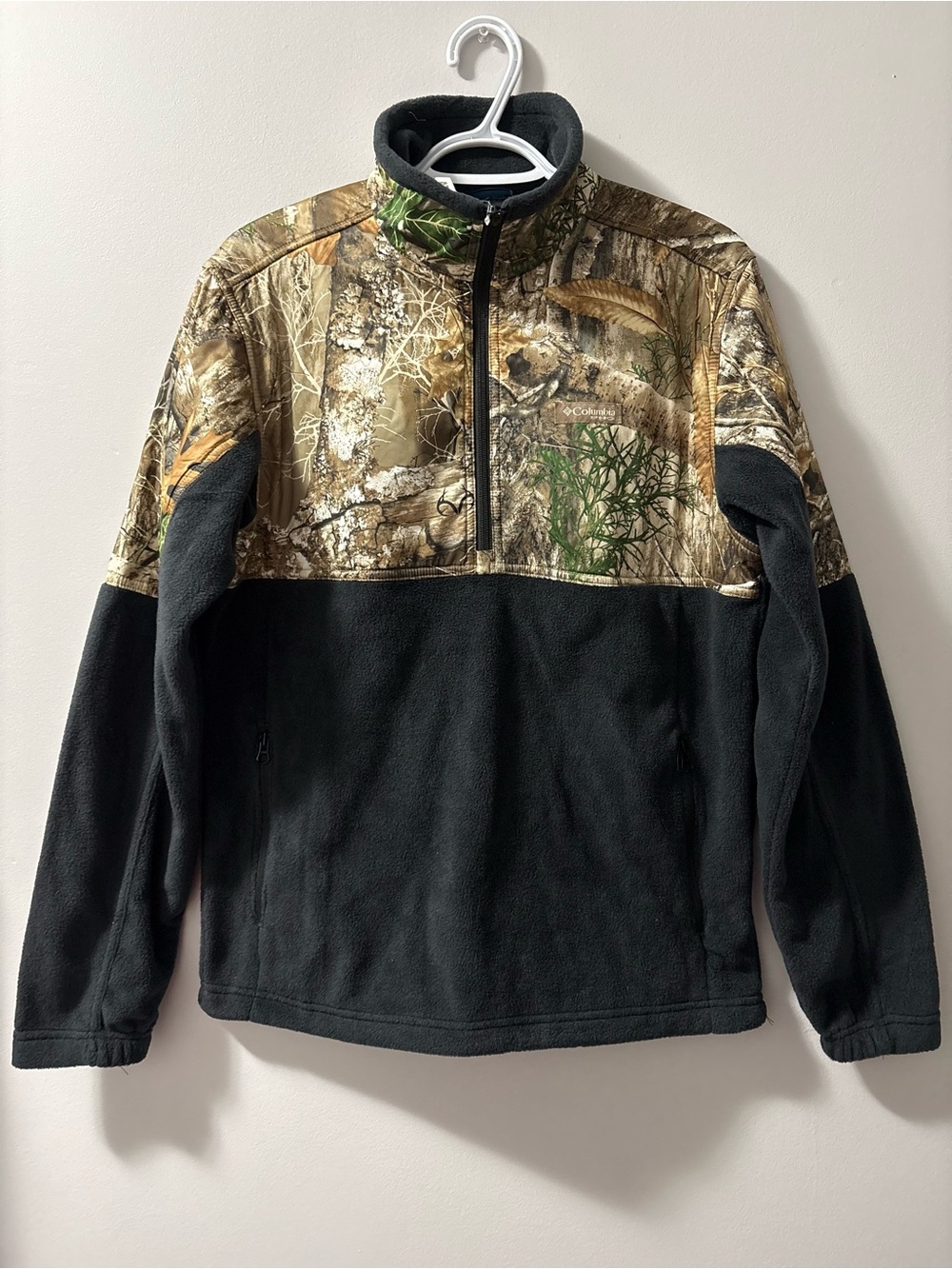 Columbia Men’s Black Fleece Zip Pullover with Camo Yoke